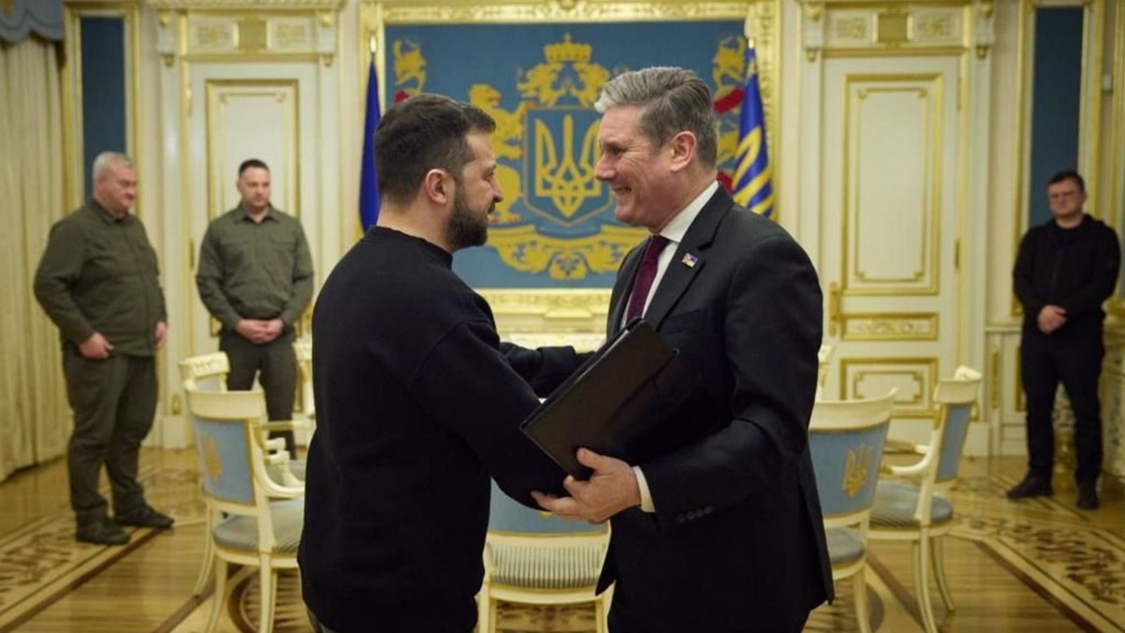 Sir Keir Starmer meets Volodymyr Zelenskyy in first visit to Ukraine as opposition leader