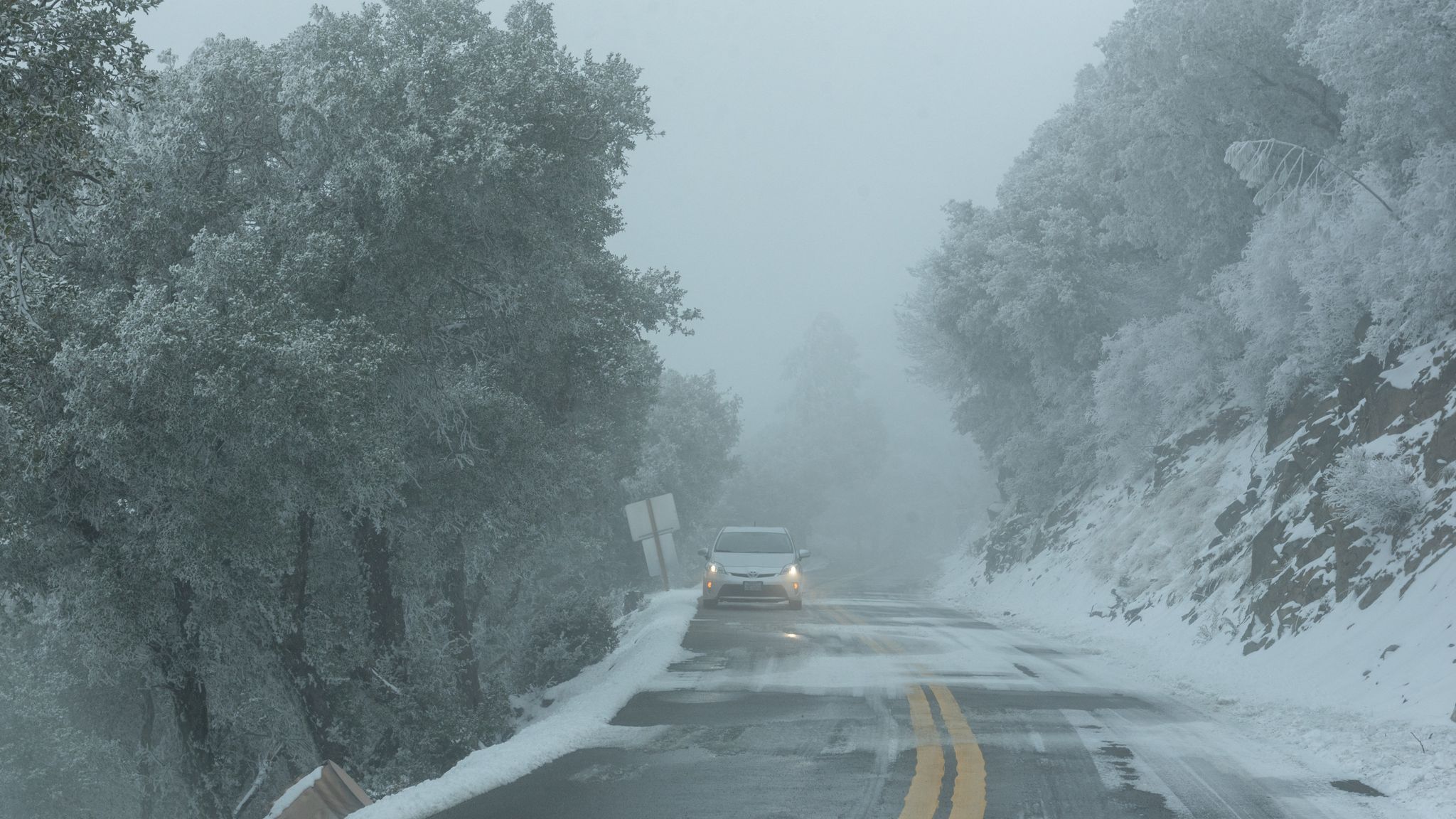 US winter storm Los Angeles has first blizzard warning in decades