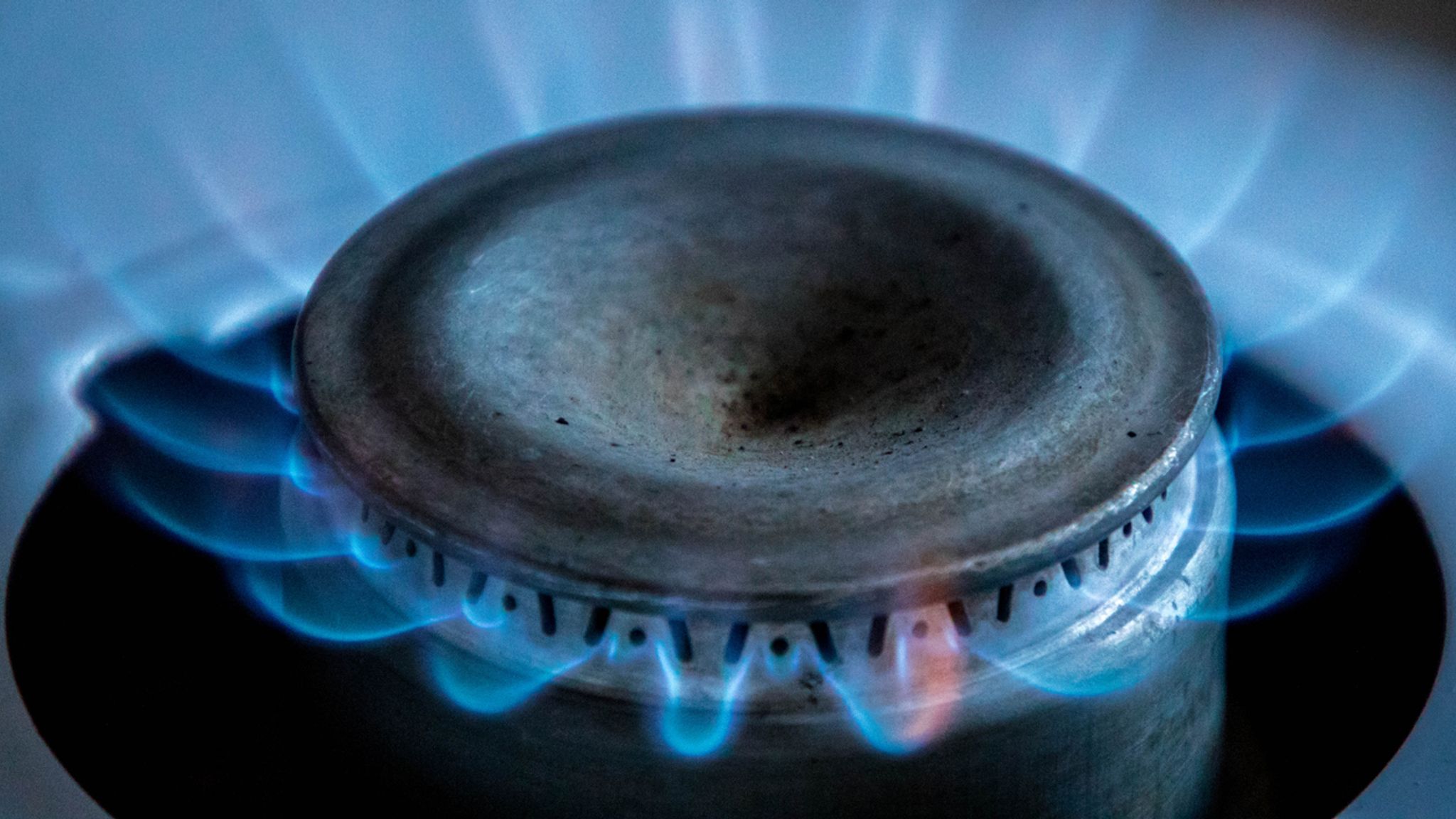 What Is The Energy Price Cap – And How Will It Affect My Bills? | UK ...