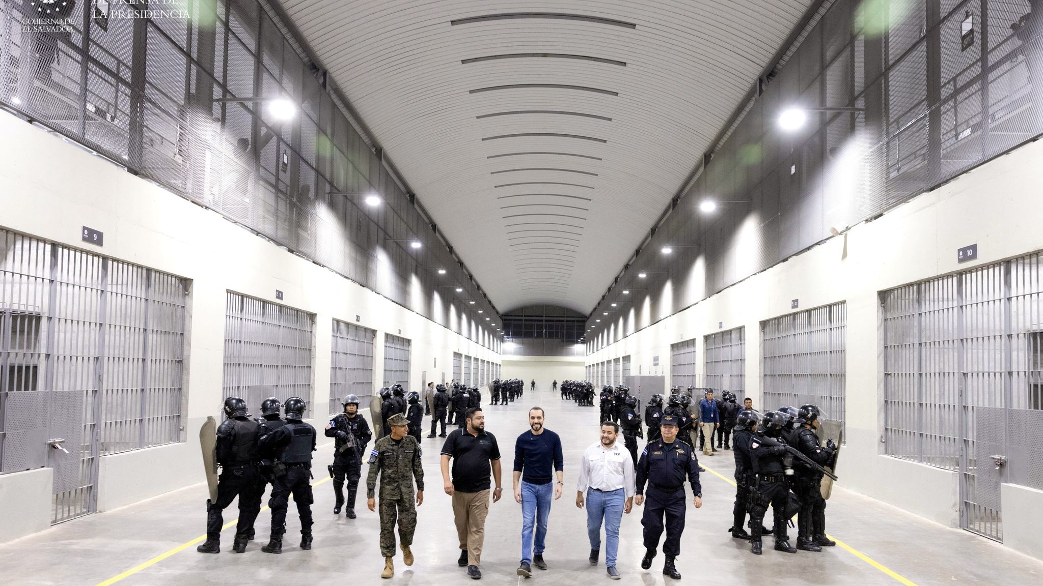 El Salvador opens 40,000-inmate prison in 'war against gangs' | World ...