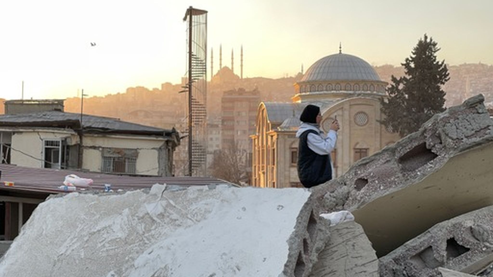 TurkeySyria earthquake Miracles are few and far between as search for