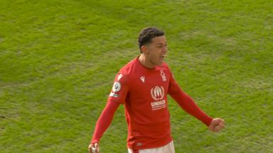 Half-time highlights: Forest holding onto lead over Leeds