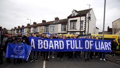 'Board full of liars' | Everton fans protest - owners not at Arsenal match