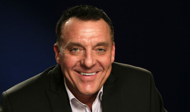 Actor Tom Sizemore dies in sleep weeks after brain aneurysm - Vimarsana News