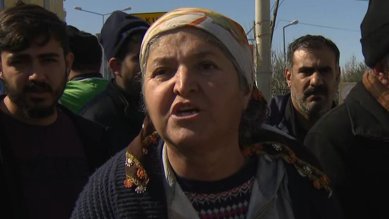 Angry resident in Adiyaman says &#39;there is no humanity left&#39;
