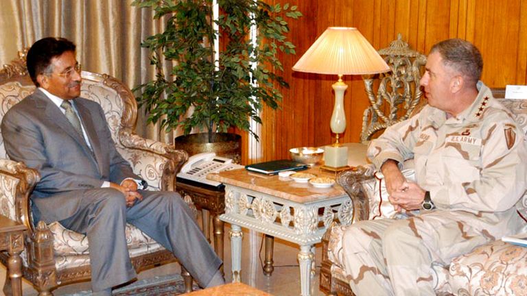 General Pervez Musharraf meeting with General John Abizad, Commander of the US Central Command, in 2004