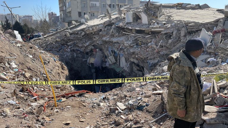 The scene in Kahramanmarsh., Turkey following the Earthquake
For John Sparks copy