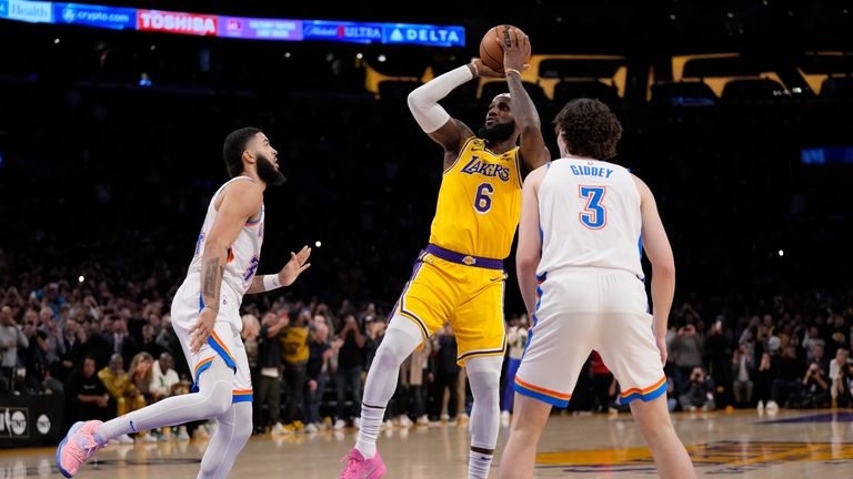Los Angeles Lakers forward LeBron James scores to pass Kareem Abdul-Jabbar to become the NBA&#39;s all-time leading scorer
Pic:AP
Pic:AP