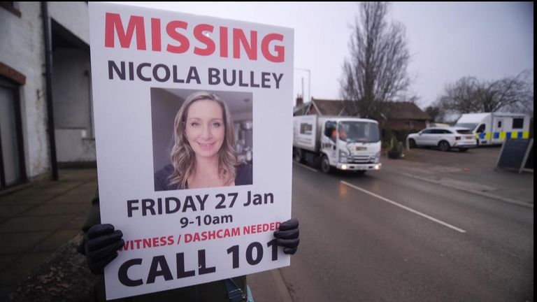 Nicola Bulley placard appeal 