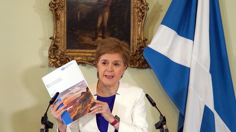 Scotland&#39;s First Minister Nicola Sturgeon attends a news conference to launch a second independence paper, titled "Renewing Democracy Through Independence", at Bute House in Edinburgh, Scotland, Britain July 14, 2022. Andrew Milligan/Pool via REUTERS
