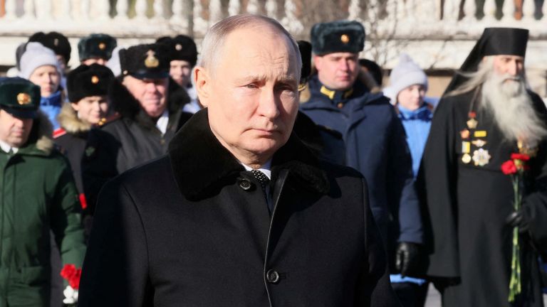 Russian President Vladimir Putin attends a wreath laying ceremony at the Tomb of the Unknown Soldier by the Kremlin Wall on the Defender of the Fatherland Day in Moscow, Russia, February 23, 2023. Sputnik/Mikhail Metzel/Pool via REUTERS ATTENTION EDITORS - THIS IMAGE WAS PROVIDED BY A THIRD PARTY.
