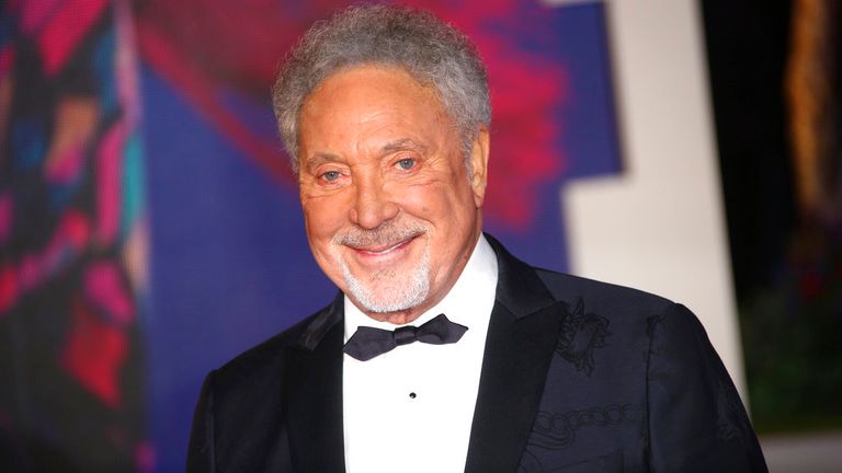 Singer Tom Jones poses for photographers upon arrival at the &#39;Mary Poppins Returns&#39; premiere in central London, Wednesday, Dec. 12, 2018. (Photo by Joel C Ryan/Invision/AP)