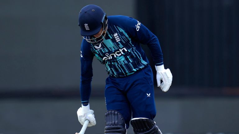 England&#39;s batsman Jason Roy reacts as he leaves the field after being dismissed by South Africa&#39;s batsman Lungi Ngidi for 1 run during the third One-Day International cricket match between South Africa and England at the Kimberley Oval in Kimberley, South Africa, Wednesday, Feb. 1, 2023. (AP Photo/Themba Hadebe)