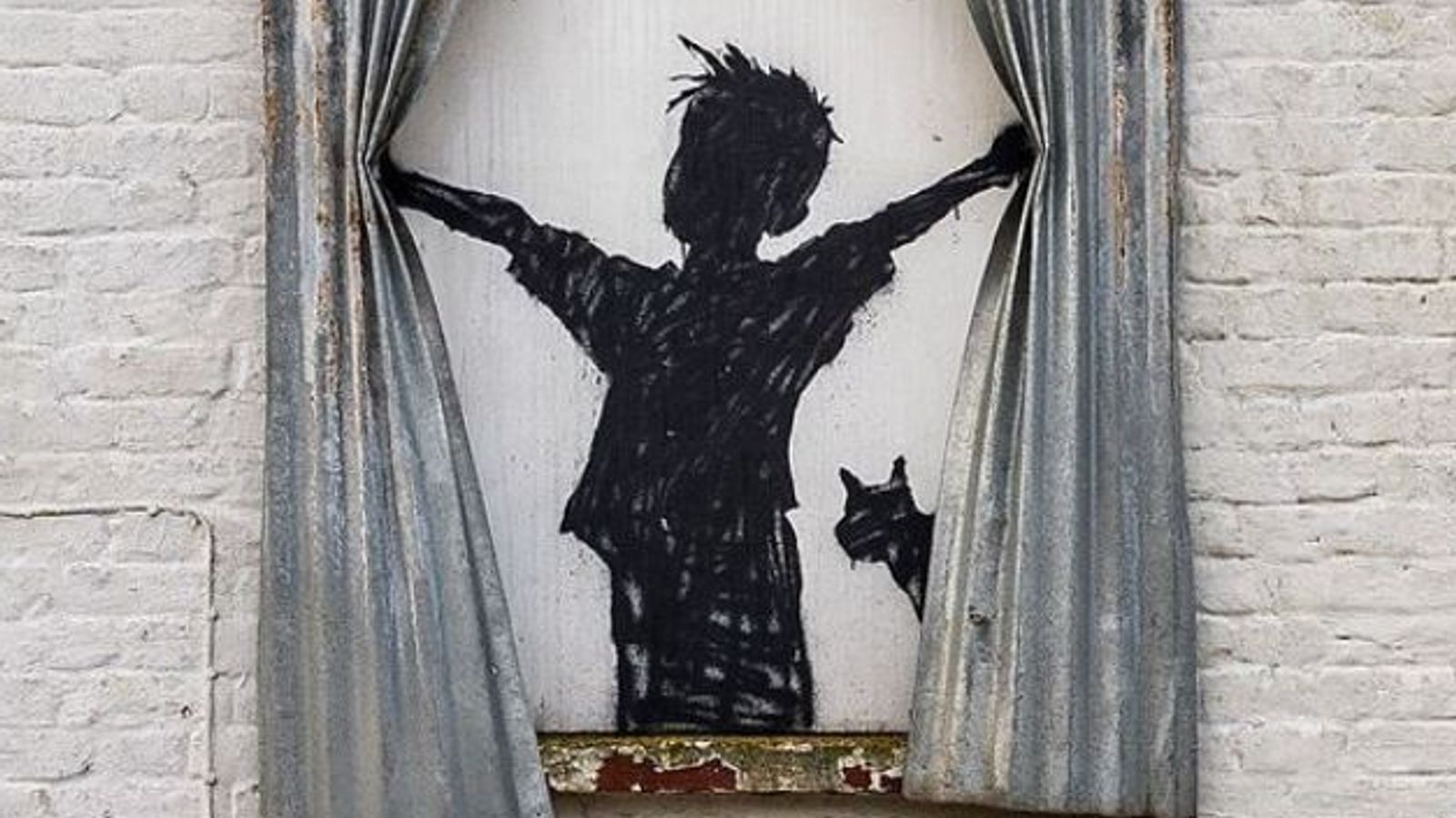 Banksy mural appears on derelict farmhouse in Kent's Herne Bay - but has it already been demolished?
