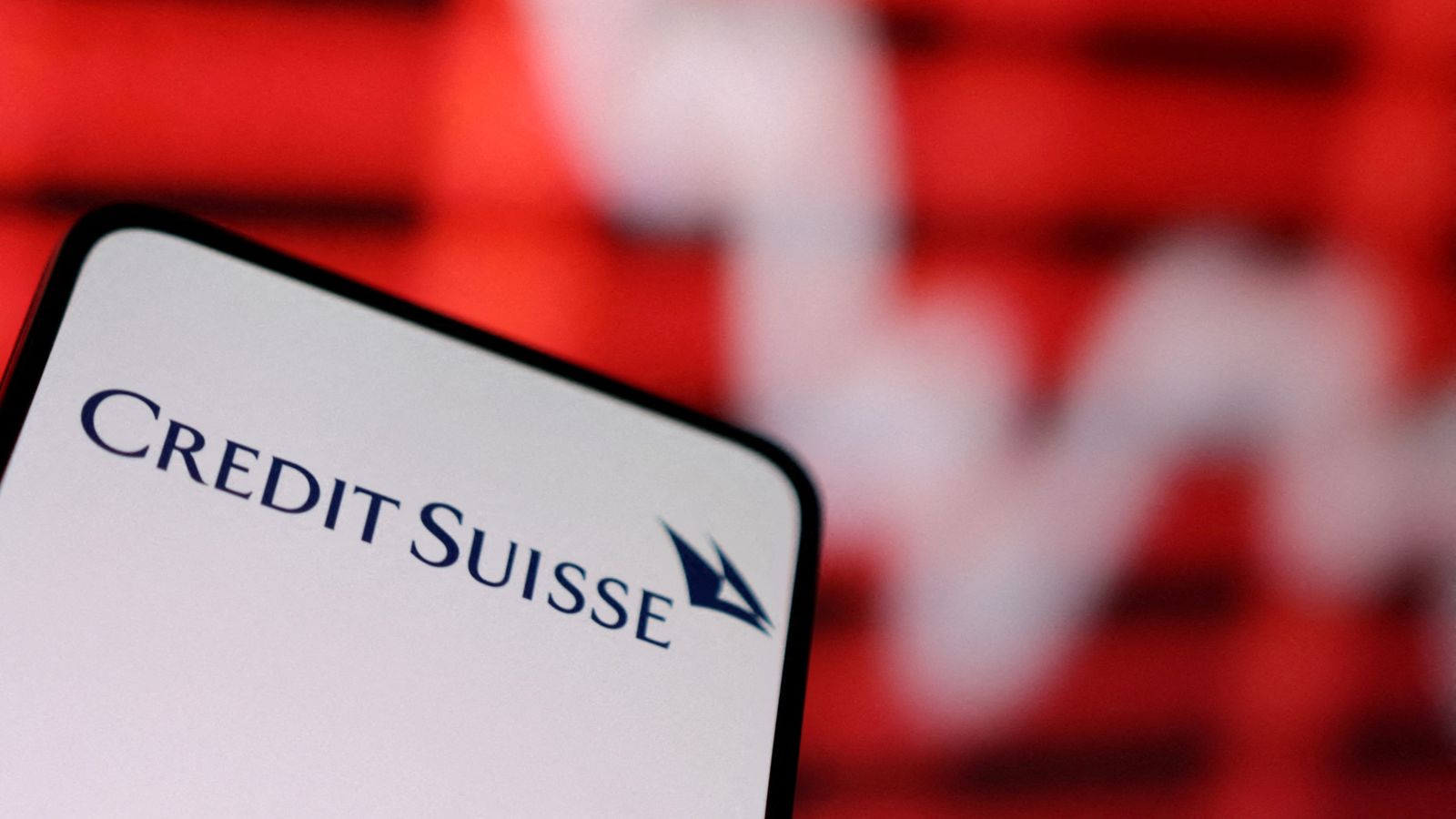 Swiss govt to hold news conference after reports of UBS agreeing to buy Credit Suisse