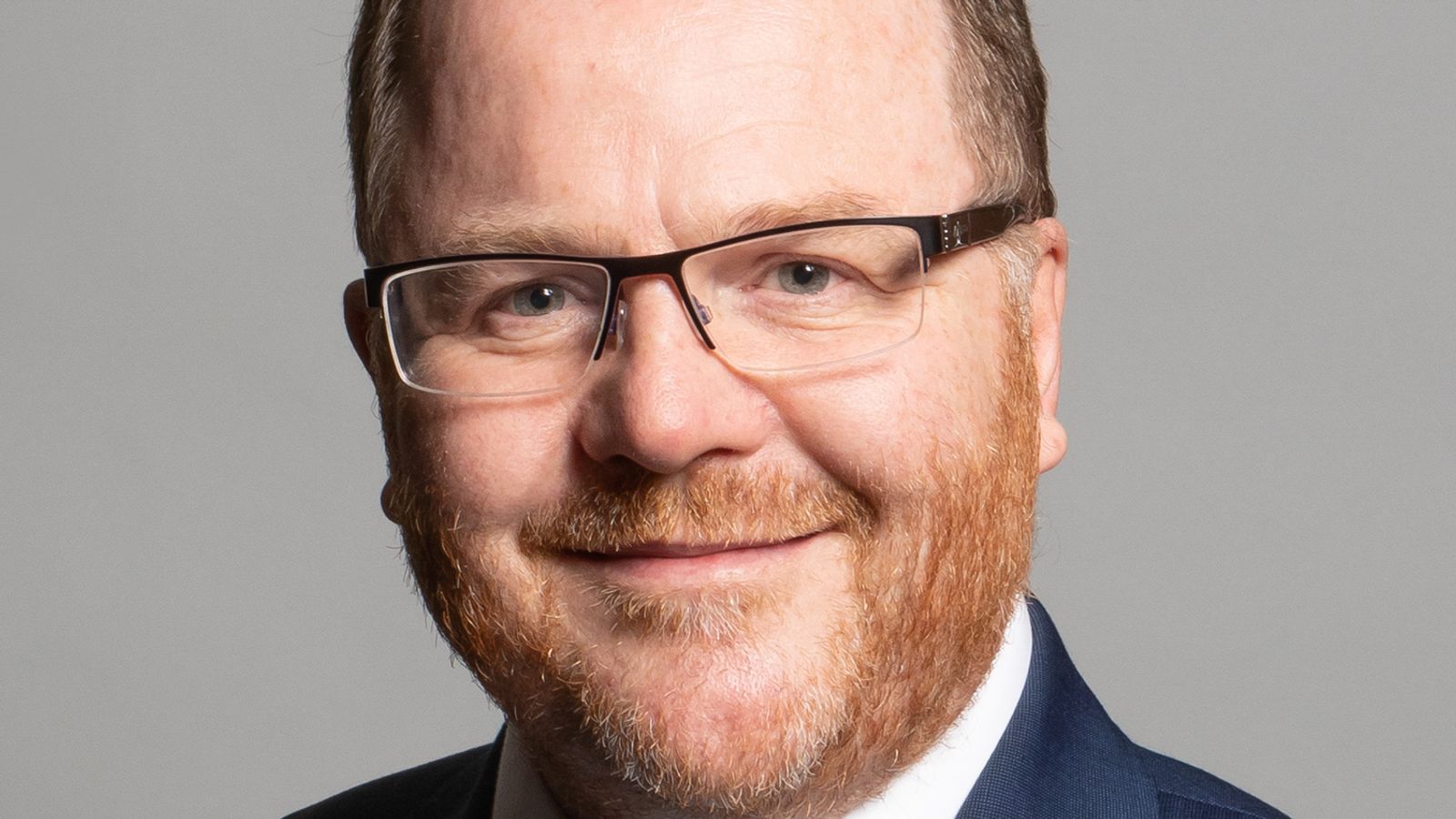 Ex-Tory minister George Freeman refers himself to standards watchdog over 'cash for questions' accusations