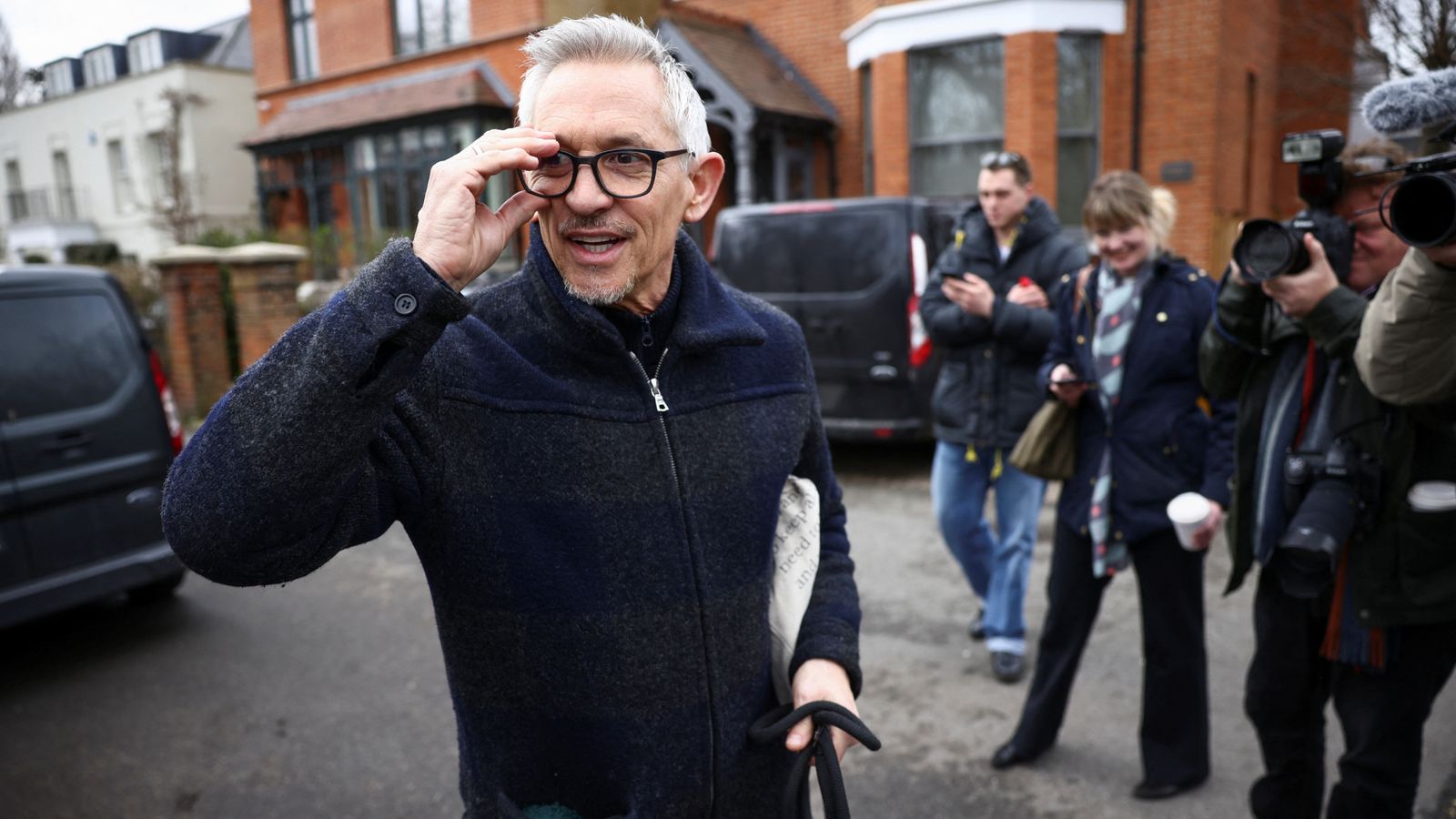 Gary Lineker row 'is like something from Putin's Russia', claims Labour