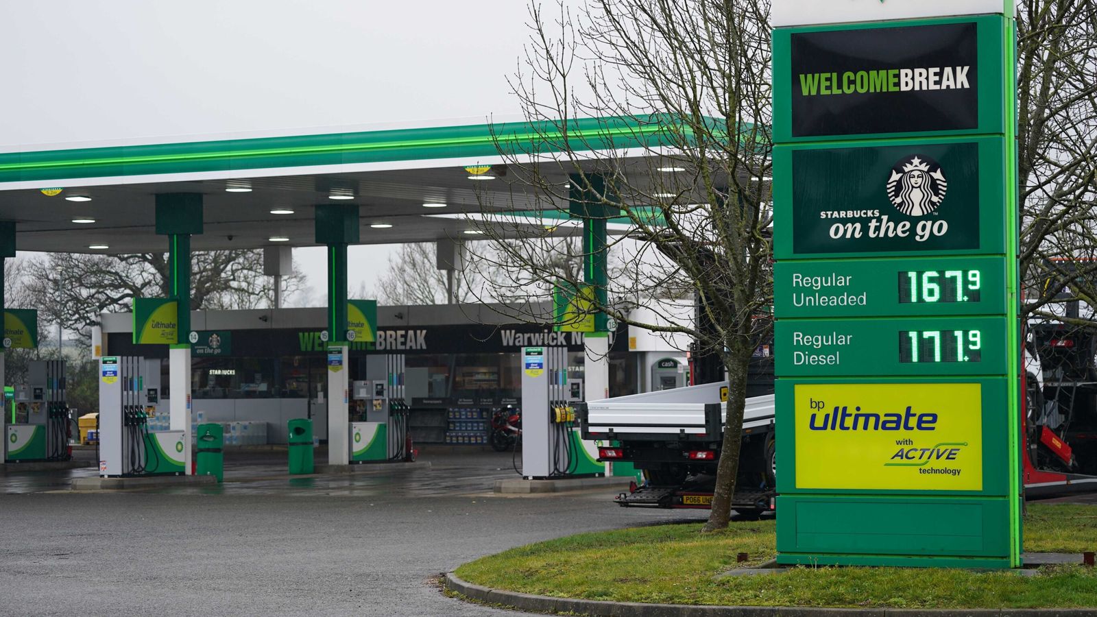 UK ‘shocking’ petrol and diesel price gap revealed in RAC study |  british news