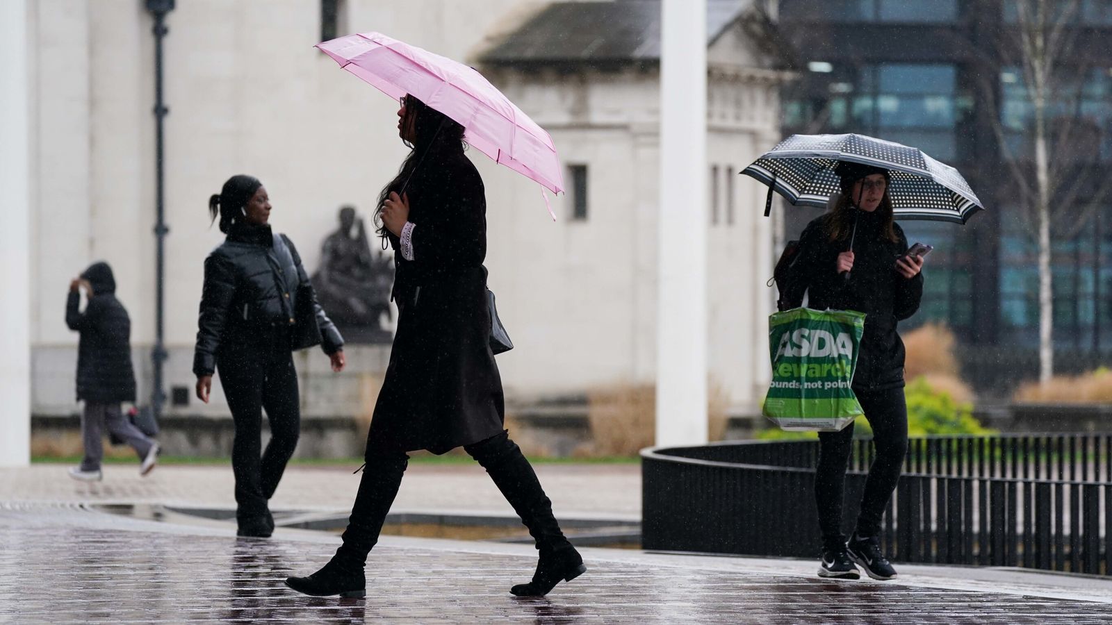 Met Office data shows March was England's wettest in 40 years