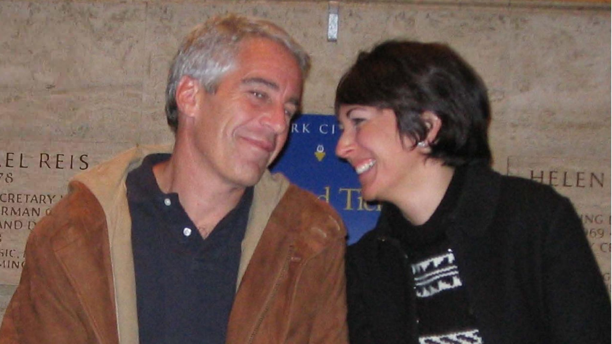 Ghislaine Maxwell s Conviction Should Be Overturned Due To weird Deal Ghislaine Maxwell s Conviction Should Be Overturned Due To weird Deal