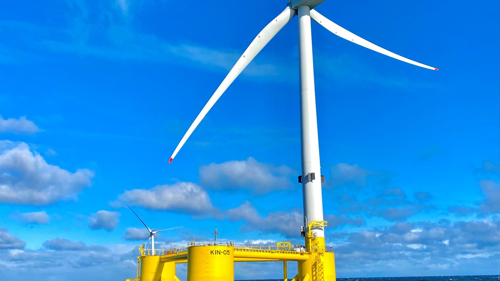 Pembrokeshire floating wind farm gets Welsh government backing | UK ...