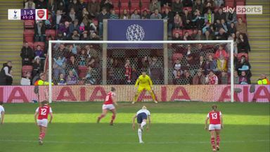 'Brilliant penalty!' | Little extends Arsenal's lead
