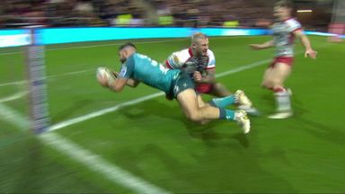‘Another flying finish!’ | Miski scores first try at Wigan!
