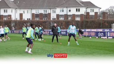 Palace train ahead of Roy's return to Premier League