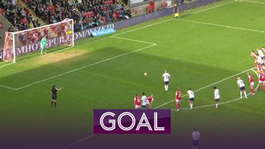 England smashes in penalty to pull one back for Tottenham 