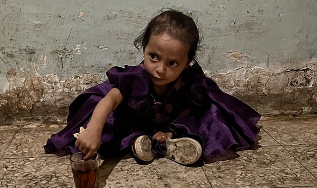 Yemen: Mother's heartbreak at three children killed while playing - as families camp out in bombed-out buildings in divided city - Vimarsana News