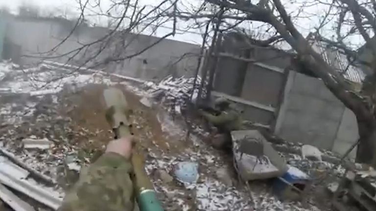 Footage from fighting inside Bakhmut shows a Ukrainian soldier with an RPG