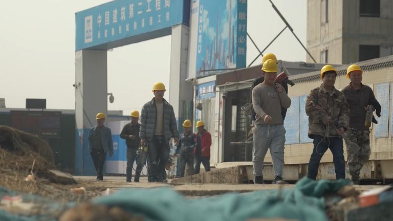 Çinli inşaatçılar