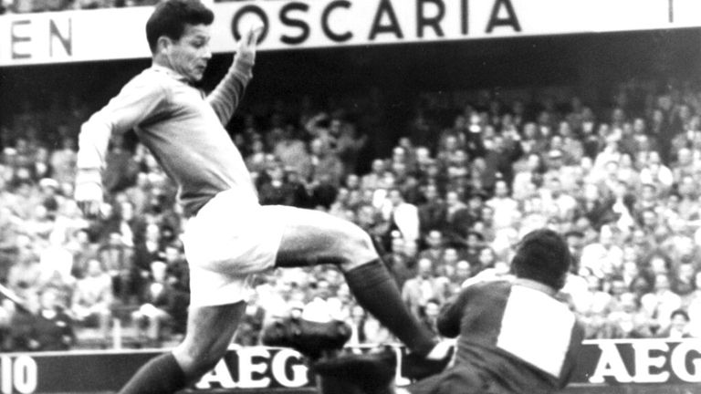 Just Fontaine French Football Legend And World Cup Record Holder Dies Just Fontaine French Football Legend And World Cup Record Holder Dies