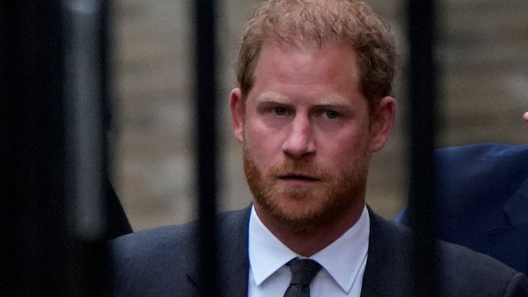 Britain&#39;s Prince Harry arrives at the Royal Courts Of Justice in London, Tuesday, March 28, 2023. Prince Harry is in a London court on Tuesday as the lawyer for a group of British tabloids prepared to ask a judge to toss out lawsuits by the prince, Elton John and several other celebrities who allege phone tapping and other invasions of privacy.(AP Photo/Alastair Grant)
