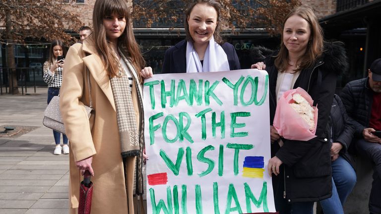 Ukrainian refugees in Warsaw thanking Prince William for his visit to Poland 