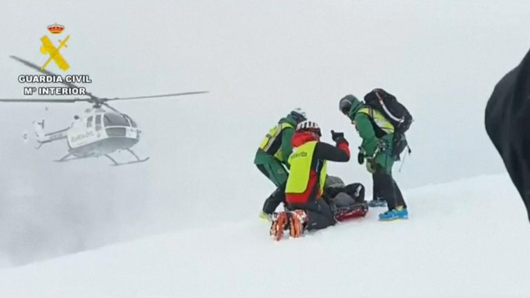 Skier rescued in Spain 