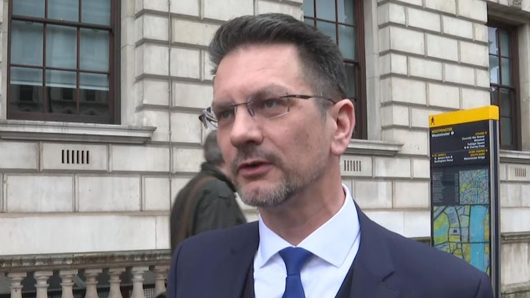 Steve Baker says Boris Johnson and Liz Truss should vote for the Northern Ireland deal