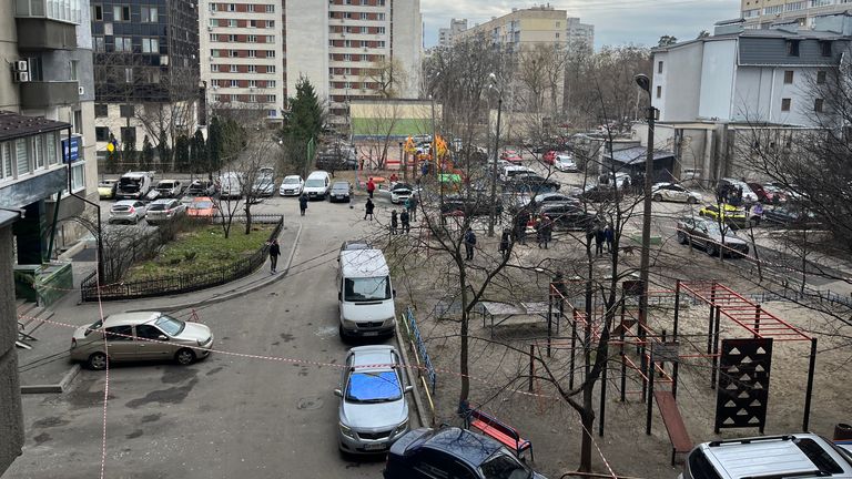 Un misil golpeó a los Svyatoshyns & # 39;  Kyi en Kyiv