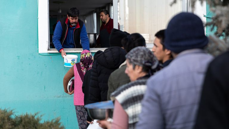 Volunteers distribute food in the Turkish town of Beyoglu. Pic: Bradley Secker/DEC