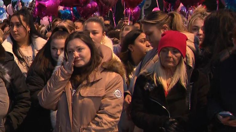 Vigil held in Cardiff for the three people killed in a car crash