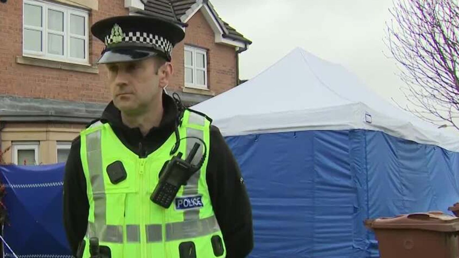 SNP: Police gather outside house after Nicola Sturgeon's husband Peter ...