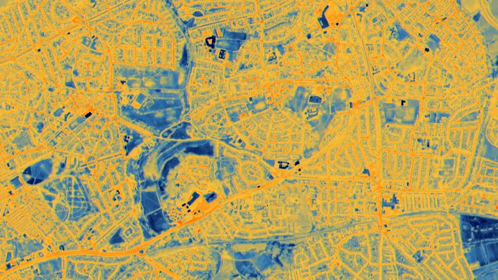 aerial-thermal-camera-shows-which-homes-lose-the-most-heat-uk-news