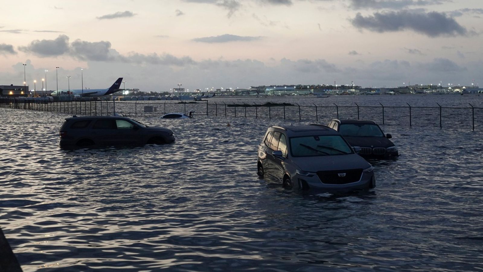 South Florida floods: Fort Lauderdale Airport closed as region sees more than two feet of rain