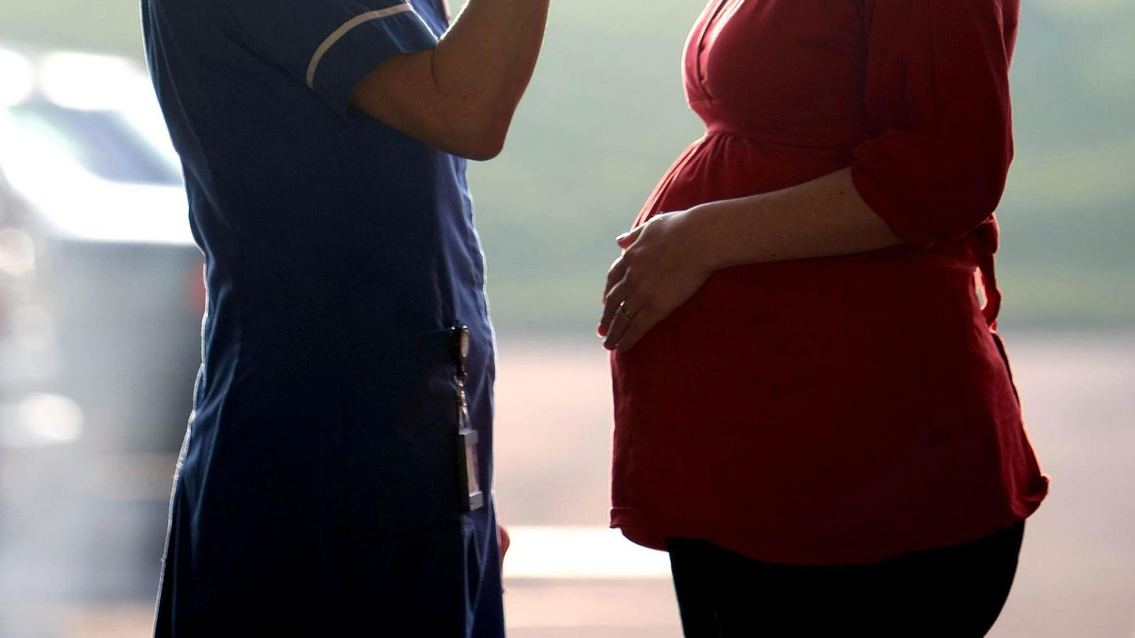 Une nouvelle approche pour traiter les saignements graves après l’accouchement pourrait sauver des milliers de femmes chaque année |  Nouvelles du Royaume-Uni