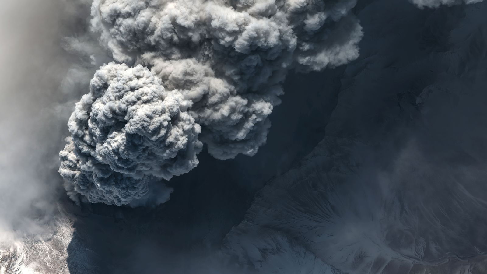 Shiveluch volcano eruption in Russia captured by Maxar Technologies