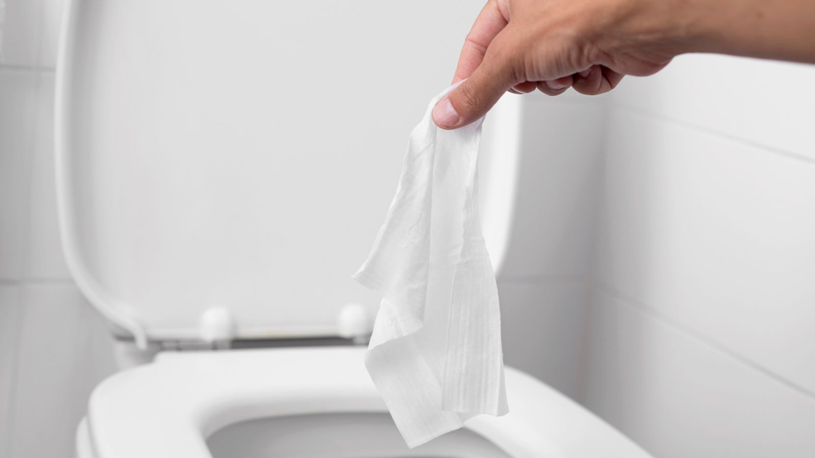 Government wet wipe ban plan criticised as rehash of previous proposal