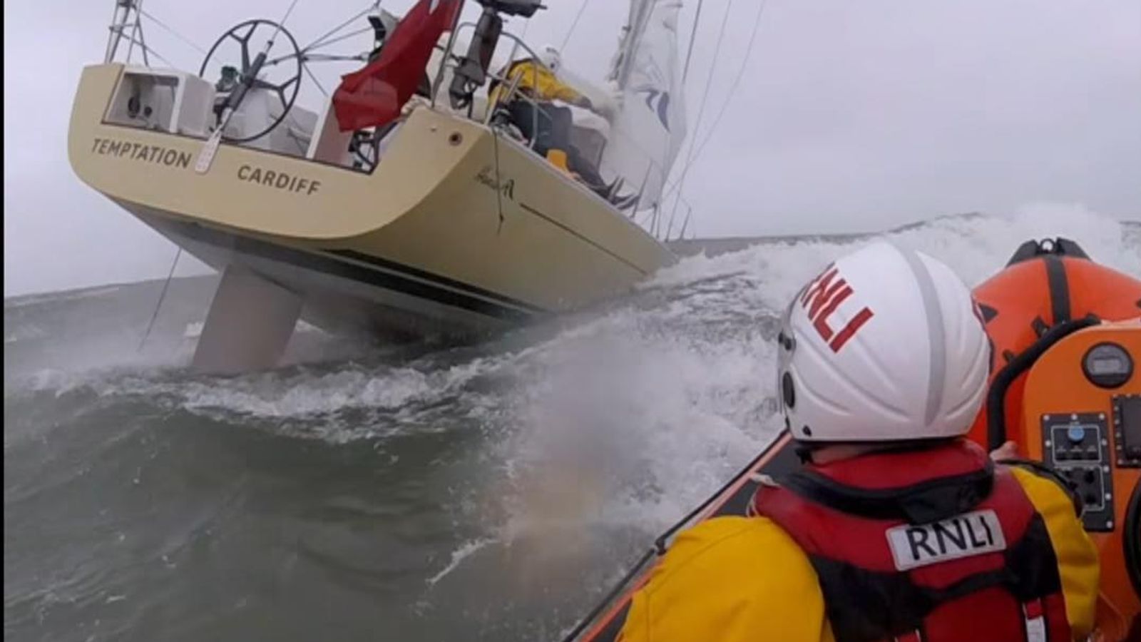 yachtsman rescued