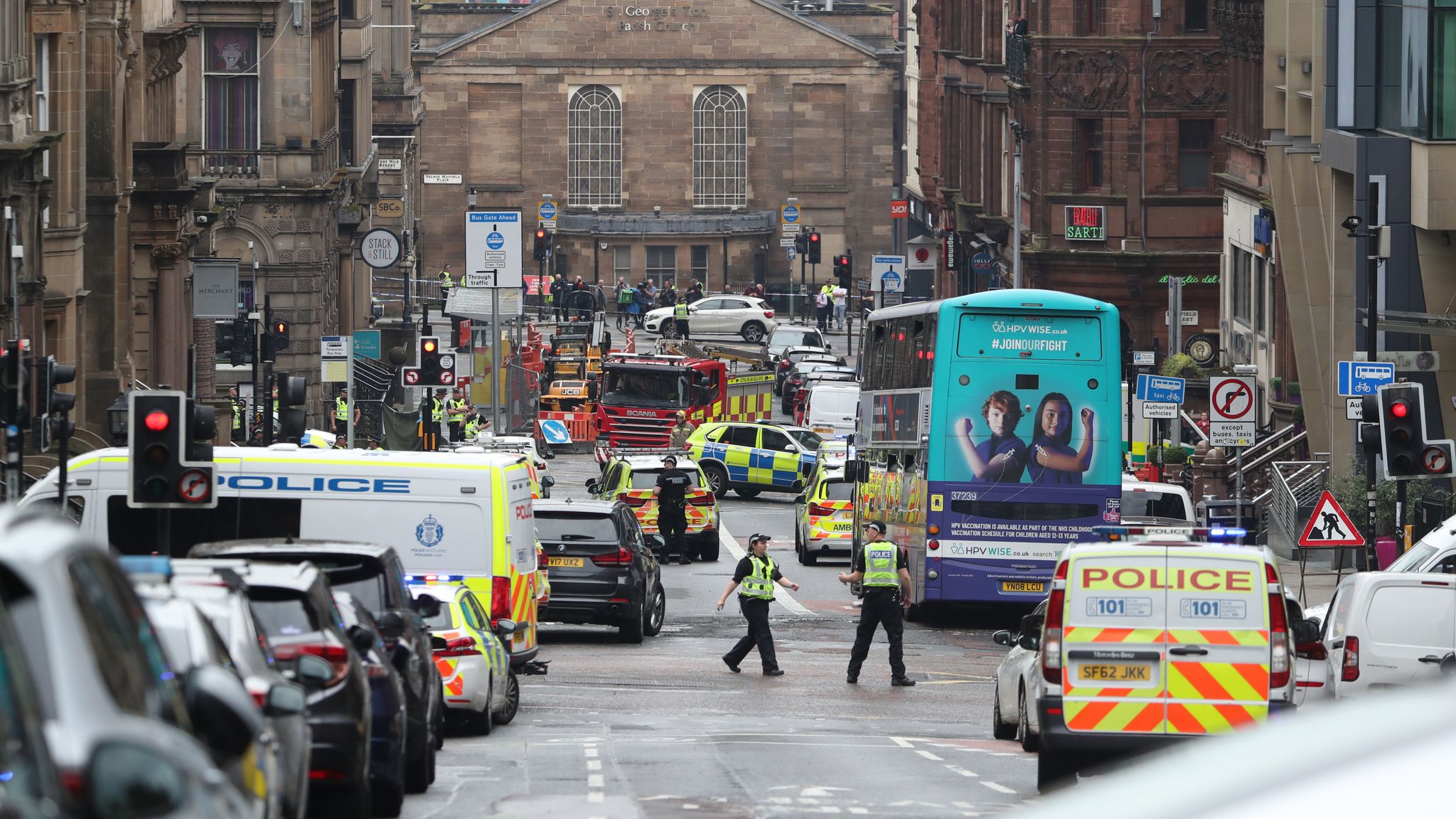 Smoke grenade error by police before Glasgow hotel attacker was shot ...