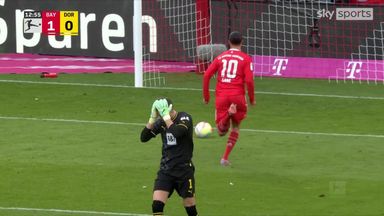 Kobel own goal gifts Bayern an early lead!