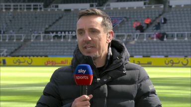 Neville: If Arsenal win at Anfield they win the Premier League